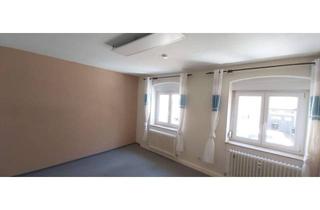 Wohnung mieten in Bebelstr. 22, 70806 Kornwestheim, Charmante, helle 3-Zimmer-EG Wohnung -68 m² mit EBK-Garten/mit Nutzung, nur 5 Min. zur S-Bahn