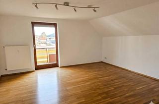 Wohnung mieten in 86920 Denklingen, Helle Große 2-Zimmer Wohnung mit Balkon im 1. OG in Denklingen