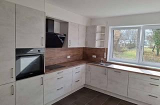 Wohnung mieten in Dr.-Schlögl-Str., 86381 Krumbach, ✨Exklusive 3,5-Zi-EG-Wohnung: Eigener Garten, Neubau-Küche & TG-Platz – Zentrumsnah & Energie A