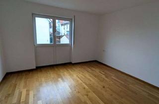 Wohnung mieten in Hegelstraße, 73760 Ostfildern, Frisch renovierte 4-Zimmer-Wohnung mit Balkon in Ostfildern