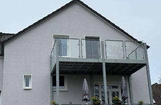 Wohnung mieten in Kapellenstr. 12, 59755 Arnsberg, Altbauflair trifft Moderne – Exklusiv sanierte Wohnung mit Südwest-Balkon in bester Lage in Neheim