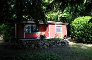 Haus kaufen in 04651 Bad Lausick, Idyllisches Wochenendhaus auf 824 m² Grundstück am Waldrand