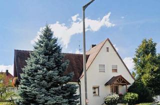 Doppelhaushälfte kaufen in 90522 Oberasbach, Doppelhaushälfte mit Einliegerwohnung & großem Garten - Provisionsfrei zum Kauf