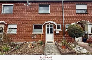 Haus kaufen in 31553 Sachsenhagen, Sachsenhagen - 31553 Sachsenhagen - Reihenmittelhaus mit Garage und Grundstück