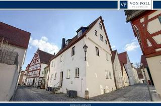 Einfamilienhaus kaufen in 86720 Nördlingen, Nördlingen - Denkmalgeschütztes sanierungsbedürftiges EFH in der Altstadt Nördlingen