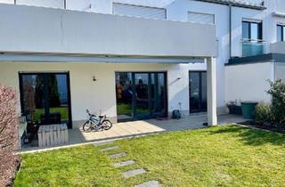 Haus kaufen in 85053 Ingolstadt, Ingolstadt - 4-Zimmer-EG-Wohnung (BJ2013), Terrasse und Garten in zentraler La