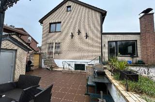 Einfamilienhaus kaufen in 50181 Bedburg, Bedburg - Freistehendes Einfamilienhaus auf großem Grundstück