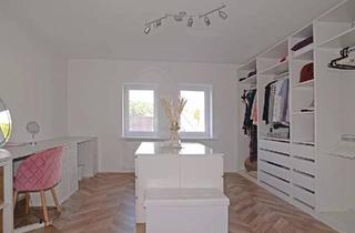 Wohnung kaufen in 37688 Beverungen, Beverungen - 5 Zi. Eigentumswohnung mit Dachterrasse (140qm + 50qm)