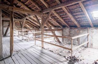 Wohnung kaufen in Prenzlauer Berg, 10405 Berlin, Berlin-Prenzlauer Berg - Dachgeschoss-Rohling in Toplage!