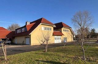 Haus kaufen in 34560 Fritzlar, Fritzlar - Das gewisse Etwas! Prachtvolle Immobilie mit parkähnlichem Grundstück zur vielseitigen Verwendung in der Dom und Kaiserstadt Fritzlar