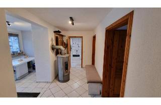 Wohnung kaufen in 75175 Pforzheim, Pforzheim - DG Wohnung mit Balkon