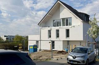 Wohnung kaufen in 63263 Neu-Isenburg, Neubau-Architekten-Maisonettewohnung | 116 m² | 4 Zimmer | 2 Terrassen | Provisionsfrei