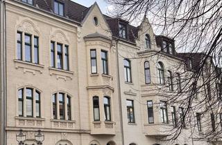 Wohnung kaufen in Springwall, 47051 Altstadt, Exklusive Maisonette-Wohnung in Duisburg-Innenhafen mit historischem Flair