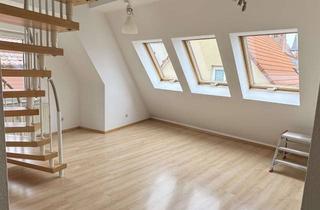 Wohnung kaufen in 71263 Weil der Stadt, Zentrale Maisonette-Wohnung mit Galerie & TG Stellplatz - hell, frei, sofort beziehbar