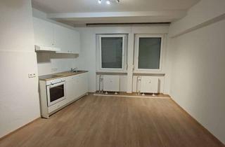 Wohnung mieten in 66115 Saarbrücken, Erstbezug nach Renovierung: 1,5-Zimmer Wohnung in Saarbrücken- Malstatt