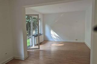 Wohnung mieten in 44791 Grumme, Wohnen am Stadtpark! Helle 2-Zimmer-Wohnung mit Balkon & Gartenblick in Bochum