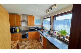 Wohnung mieten in Notburgaweg, 47802 Traar, 5-Zimmer- Maisonettewohnung mit separatem Eingang, Einbauküche In Krefeld-Traar