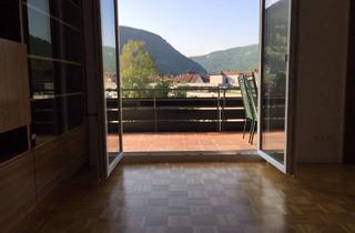 Wohnung mieten in 72574 Bad Urach, Stilvolle 3,5-Zimmerwohnung in Bad Uracher Toplage