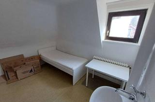 Wohnung mieten in Obere Weinsteige 52/1, 70597 Degerloch, Monteur/Pendler/Student: WG-Zimmer saniert, möbliert,Aussicht,Küche/Bad-Mitbenutzung,ÖPNV bestens!