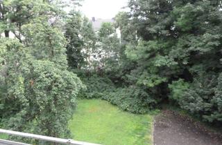 Wohnung mieten in Frohnhauser Straße 209-211, 45144 Frohnhausen, Essen-Frohnhausen - Mit Balkon und Gartenblick. Gegenüber Riehlpark.