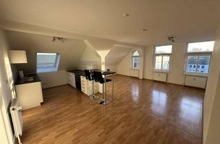 Wohnung mieten in Bahnhofstraße 29, 32257 Bünde, Charmant - klein und hell - DG WG in Bünder Innenstadt