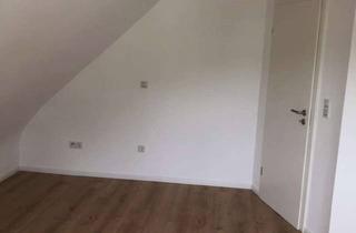 WG-Zimmer mieten in Eichenwaldstraße 15, 65193 Sonnenberg, Zimmer in top modernisierter Dachgeschosswohnung für WG zu vermieten