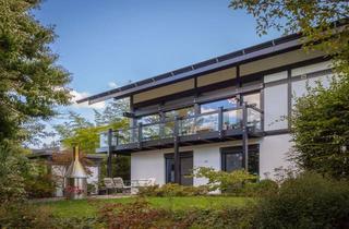 Haus kaufen in 61273 Wehrheim, Exklusives HUF HAUS in Wehrheim-Friedrichsthal mit wunderschönem Garten