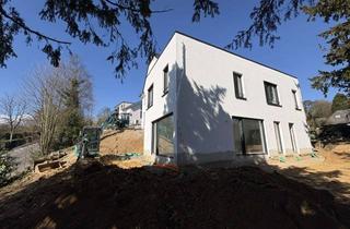 Haus mieten in 51491 Overath, Moderner Neubau mit traumhaften Garten