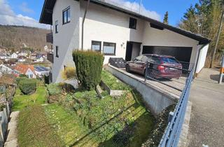 Immobilie mieten in Lindenbergstraße 23, 89134 Blaustein, Charmantes Einfamilienhaus mit Doppelgarage, modernisierter Heizung und schönem Blick über Blaustein