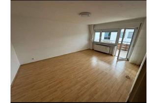 Wohnung mieten in Salinenstraße 27, 74172 Neckarsulm, Helle 3,5-Zimmer Wohnung mit Balkon in Neckarsulm