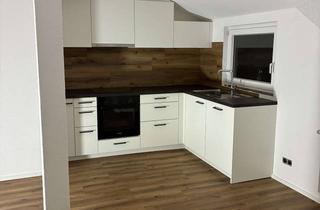 Wohnung mieten in Grafenweg 26, 78713 Schramberg, Helle 2,5-Zimmer Dachgeschosswohnung in Schramberg