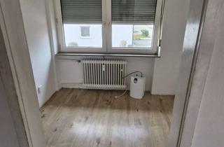 Wohnung mieten in Hölderlinweg 10, 89160 Dornstadt, Modernisierte 4-Raum-Wohnung mit Balkon in Dornstadt