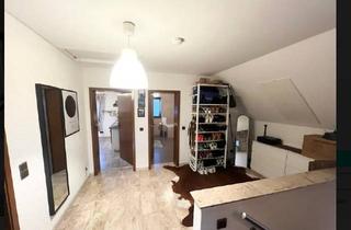 Wohnung mieten in Birkenweg, 64850 Schaafheim, Helle 2-Zimmer Dachgeschosswohnung mit Balkon in Schaafheim-Mosbach