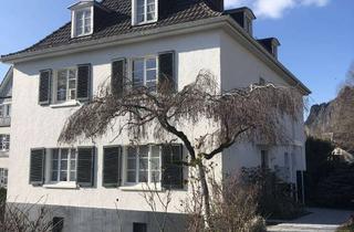 Wohnung mieten in 53604 Bad Honnef, 2023 aufwändig modernisierte 3,5-Zimmer-Wohnung mit Balkon in Premiumlage in Rhöndorf