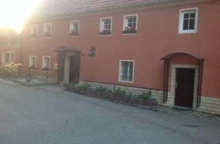 Haus kaufen in Niedere Dorfstraße 27, 02747 Strahwalde, Geräumiges 8 Zimmer Haus mit Garage in Herrnhut-Strahwalde