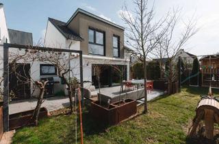 Haus kaufen in 71154 Nufringen, Neuwertiges A+ EFH mit schönem Garten