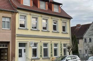 Haus kaufen in 39615 Seehausen, Wohn- und Geschäftshaus in Seehausen (Altmark) mit 3 Wohneinheiten