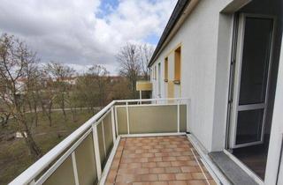 Wohnung mieten in Steigerstraße 17, 06217 Merseburg, Zweiraumwohnung im Grünen+ Stellplatzanmietung PKW möglich