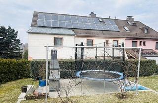 Haus kaufen in 95100 Selb, *Vielseitiges Zweifamilienhaus mit PV-Anlage und großem Garten – Raum für Ideen und Lebensqualität*