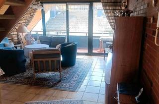 Wohnung kaufen in 37671 Höxter, Höxter - Wohnung in Höxter über 2 Etagen. 106 qm plus Garage, Keller etc.