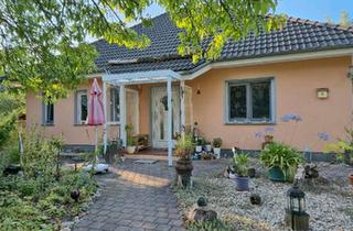 Haus kaufen in 03130 Spremberg, Spremberg - Haus mit großem Grundstück und Pool zu verkaufen