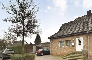 Einfamilienhaus kaufen in 52134 Herzogenrath, Herzogenrath - Kohlscheid - Einzugsfertiges, modernes und vollmöbliertes Einfamilienhaus mit Pool und Saunahaus