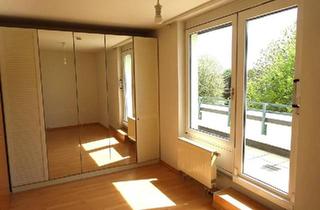 Wohnung kaufen in 85716 Unterschleißheim, Unterschleißheim - Exklusive Dachterrassen Wohnung, EBK, Bad, TG-Einzelstellplatz,