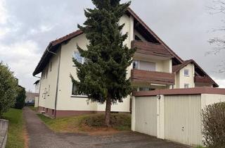 Wohnung kaufen in 36100 Petersberg, Petersberg - Vermietete 3-Zimmer-Eigentumswohnung in Petersberg mit Balkon, Ke