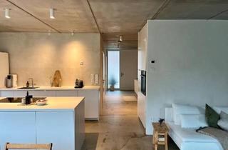 Haus kaufen in 75203 Königsbach-Stein, Königsbach-Stein - 4-Zimmer-Architektenwohnung mit großem Garten, Terrasse & Garage