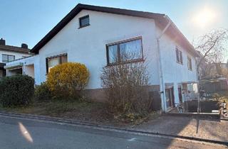 Einfamilienhaus kaufen in 66578 Schiffweiler, Schiffweiler - Einfamilienhaus mit Einliegerwohnung