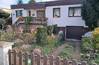 Haus kaufen in 39116 Magdeburg, Magdeburg - Freistehendes EFH in sehr schöner Lage von MD-Ottersleben!