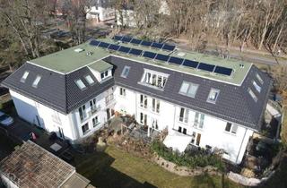 Wohnung kaufen in 14513 Teltow, Teltow - Dachgeschosswohnung mit Balkon, Aufzug, Tiefgaragenstellplatz, Energieklasse A