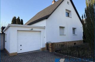 Einfamilienhaus kaufen in 68305 Mannheim, ** Vorankündigung ** Modernisierungsbedürftiges Einfamilienhaus auf großem Grundstück