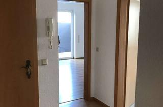 Wohnung kaufen in Krengelstr. 49, 46539 Dinslaken, 2 Zimmer Erdgeschosswohnung mit Terrasse und Stellplatz in Dinslaken Hiesfeld zu verkaufen